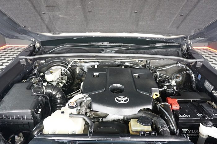 REVO 4WD 2018 2.4J AT SMART CAB BRONZE  8845 full