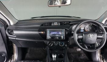 REVO 4WD 2018 2.4J AT SMART CAB BRONZE  8845 full