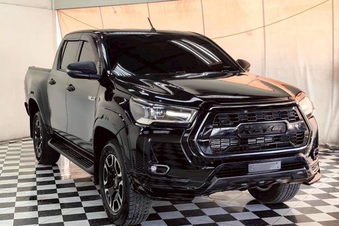 REVO PRE 2021 2.4 MID AT DOUBLE CAB BLACK  9180 full