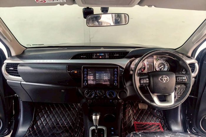 REVO PRE 2021 2.4 MID AT DOUBLE CAB BLACK  9180 full