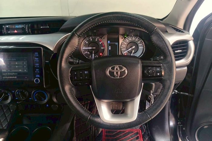 REVO PRE 2021 2.4 MID AT DOUBLE CAB BLACK  9180 full