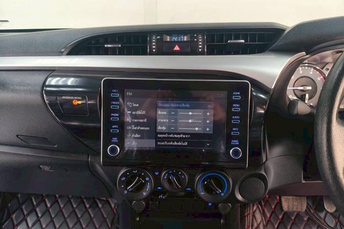 REVO PRE 2021 2.4 MID AT DOUBLE CAB BLACK  9180 full