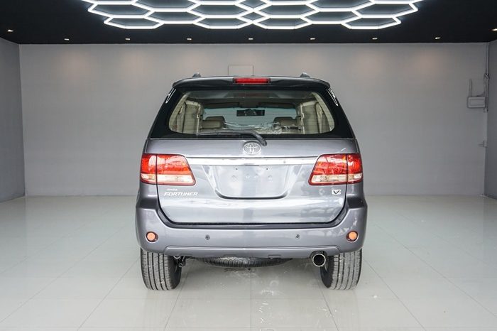 TOYOTA 4WD 2006 3.0V AT FORTUNER DARK GREY  9866 full