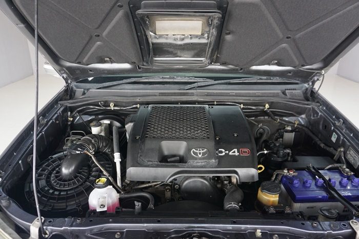 TOYOTA 4WD 2006 3.0V AT FORTUNER DARK GREY  9866 full