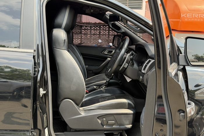 FORD RAPTOR 4WD 2019 2.0 AT DOUBLE CAB BLACK  7686 full