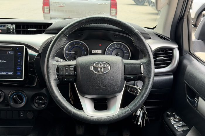 REVO 4WD 2020 2.4E MT DOUBLE CAB SILVER  2372 full