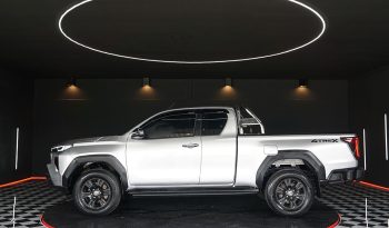 REVO 4WD 2021 2.4 MID MT SMART CAB SILVER  4250 full
