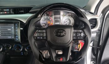 REVO 4WD 2021 2.4 MID MT SMART CAB SILVER  4250 full