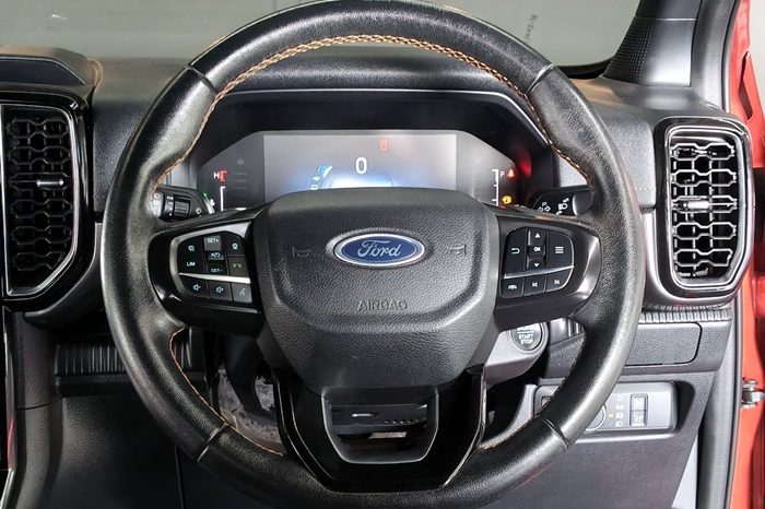 FORD 4WD 2023 2.0 AT DOUBLE CAB WHITE  8712 full
