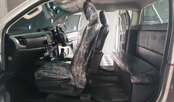 REVO 4WD 2021 2.4 MID MT SMART CAB SILVER  4250 full