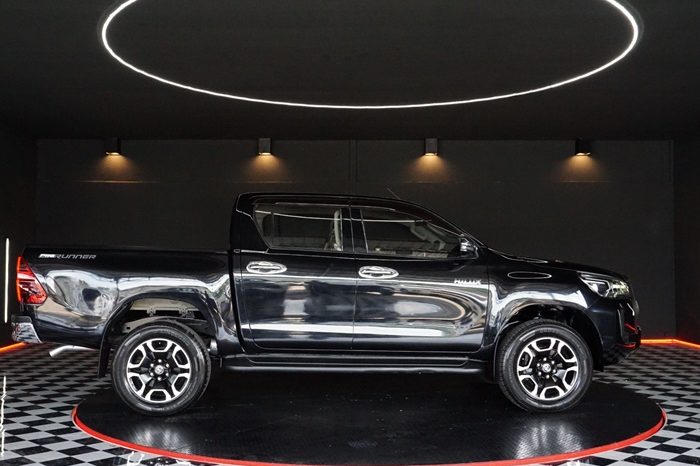 REVO PRE 2021 2.4 MID AT DOUBLE CAB BLACK  3651 full