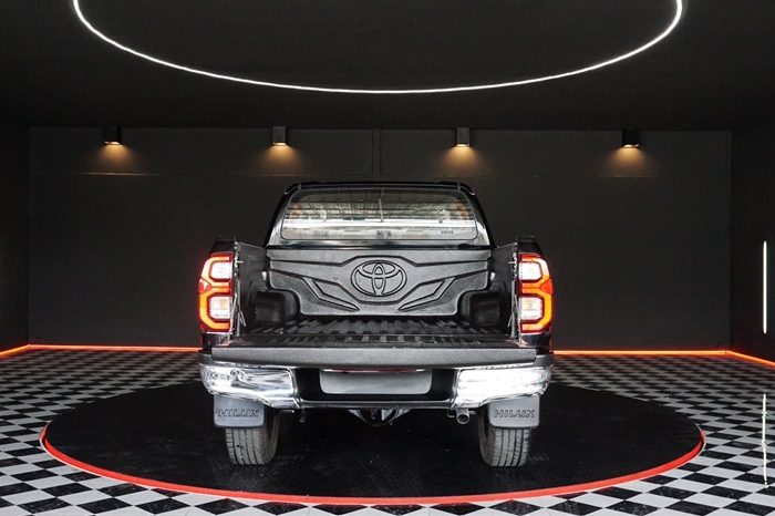 REVO PRE 2021 2.4 MID AT DOUBLE CAB BLACK  3651 full