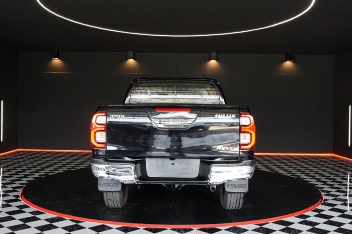 REVO PRE 2021 2.4 MID AT DOUBLE CAB BLACK  3651 full