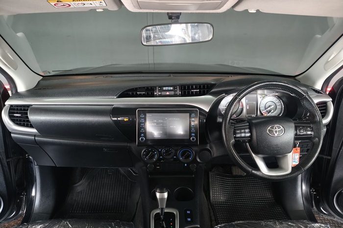 REVO PRE 2021 2.4 MID AT DOUBLE CAB BLACK  3651 full