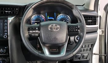 TOYOTA 4WD 2021 2.4V AT FORTUNER WHITE  7403 full