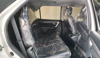 TOYOTA 4WD 2021 2.4V AT FORTUNER WHITE  7403 full