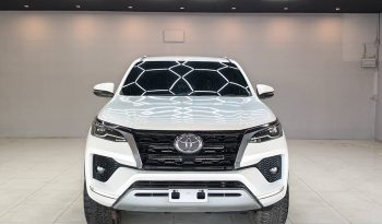 TOYOTA 4WD 2021 2.4V AT FORTUNER WHITE  7403 full