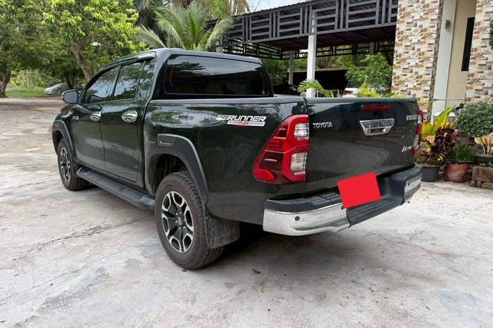 REVO PRE 2022 2.4 MID AT DOUBLE CAB BLACK  3402 full