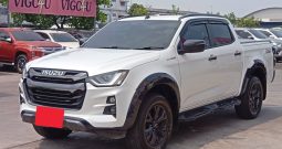 ISUZU 4WD 2022 3.0 MT DOUBLE CAB WHITE  7070
