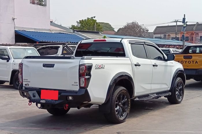 ISUZU 4WD 2022 3.0 MT DOUBLE CAB WHITE  7070 full