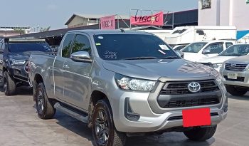 REVO PRE 2020 2.4 ENTRY AT SMART CAB SILVER  4633 full
