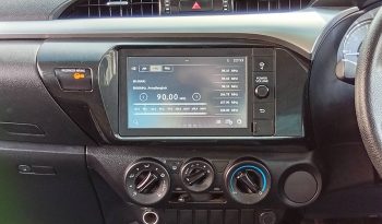 REVO PRE 2020 2.4 ENTRY AT SMART CAB SILVER  4633 full
