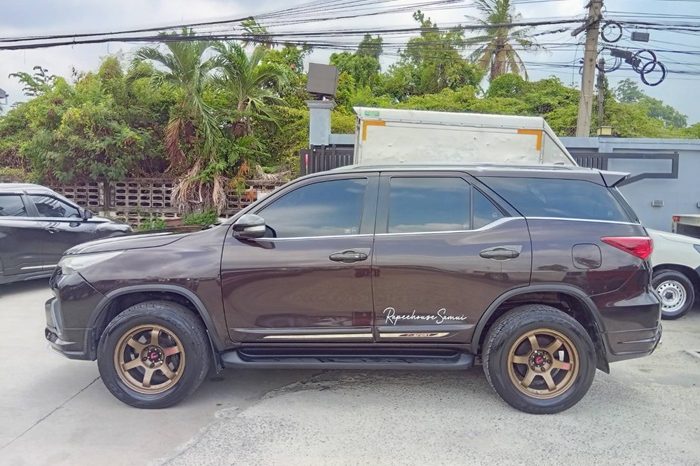 TOYOTA 4WD 2016 2.8V AT FORTUNER BROWN  4013 full