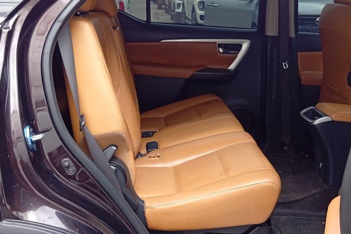 TOYOTA 4WD 2016 2.8V AT FORTUNER BROWN  4013 full