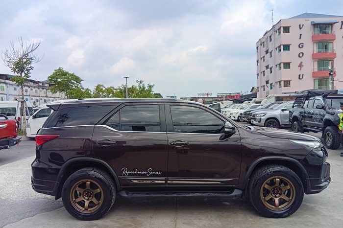 TOYOTA 4WD 2016 2.8V AT FORTUNER BROWN  4013 full