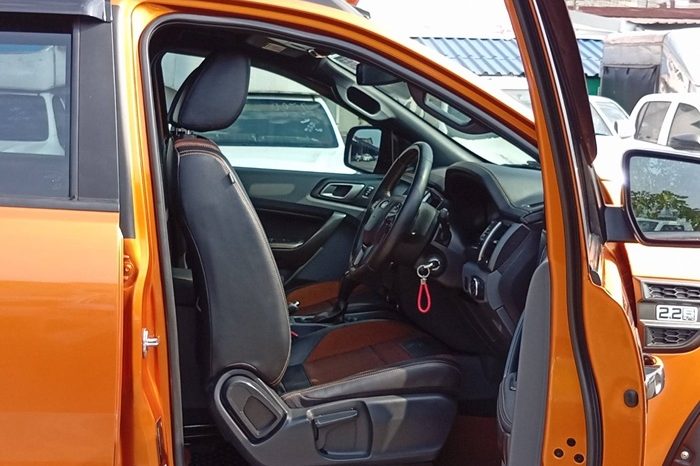 FORD 4WD 2017 2.2 AT DOUBLE CAB ORANGE  6585 full