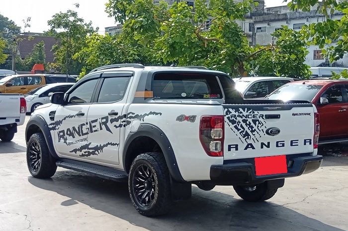 FORD 4WD 2021 2.0 AT DOUBLE CAB WHITE  9655 full