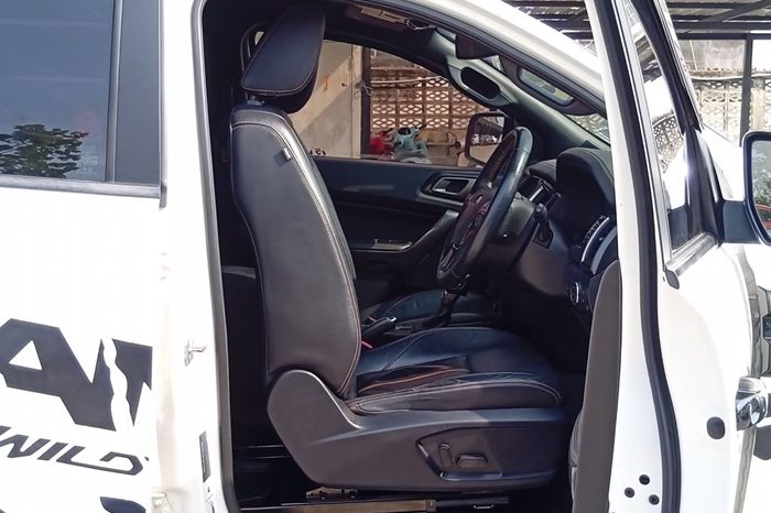 FORD 4WD 2021 2.0 AT DOUBLE CAB WHITE  9655 full