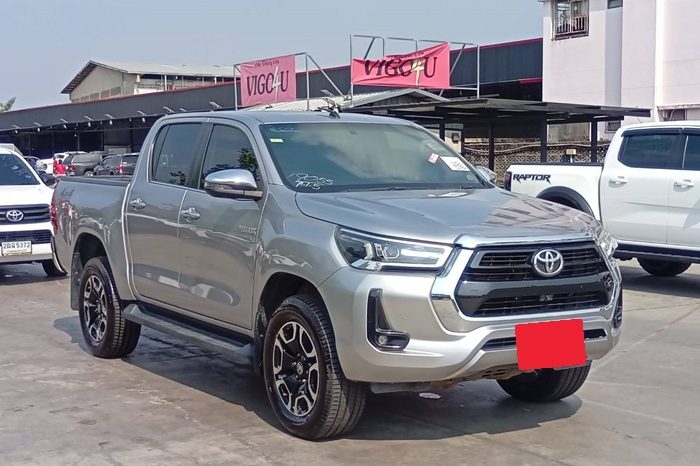 REVO 4WD 2022 2.8 HIGHT AT DOUBLE CAB SILVER  8413 full