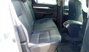 REVO 4WD 2022 2.8 HIGHT AT DOUBLE CAB SILVER  8413 full
