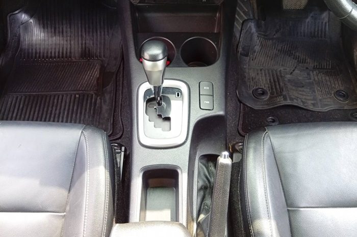 REVO 4WD 2022 2.8 HIGHT AT DOUBLE CAB SILVER  8413 full