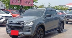 ISUZU 4WD 2023 3.0 AT DOUBLE CAB GREY  7921