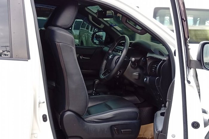 ROCCO PRE 2020 2.4 HIGHT AT DOUBLE CAB WHITE  4414 full