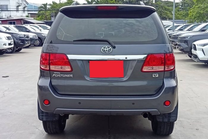 TOYOTA 4WD 2005 2.7V AT FORTUNER DARK GREY  8915 full