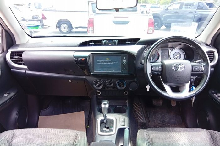 REVO 2WD 2020 2.4 MID AT SMART CAB WHITE  3242 full