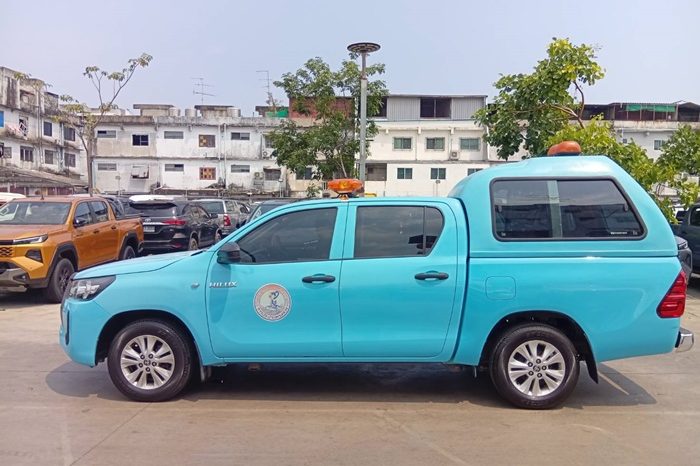 REVO 2WD 2020 2.4 MID AT DOUBLE CAB BLUE  7854 full