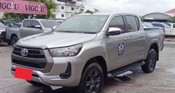 REVO PRE 2020 2.4 ENTRY AT DOUBLE CAB SILVER  7221