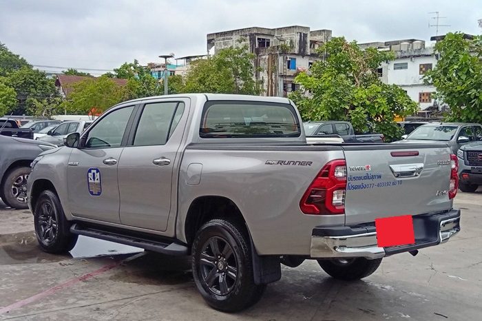 REVO PRE 2020 2.4 ENTRY AT DOUBLE CAB SILVER  7221 full