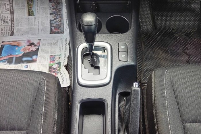 REVO PRE 2020 2.4 ENTRY AT DOUBLE CAB SILVER  7221 full