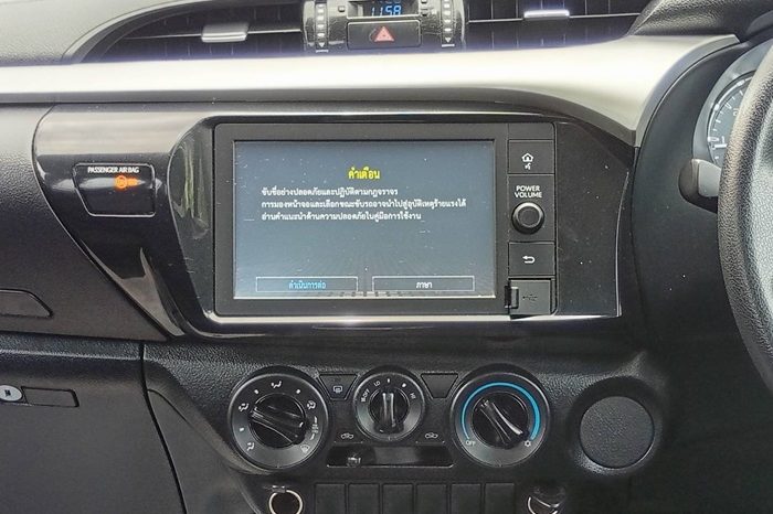 REVO PRE 2020 2.4 ENTRY AT DOUBLE CAB SILVER  7221 full