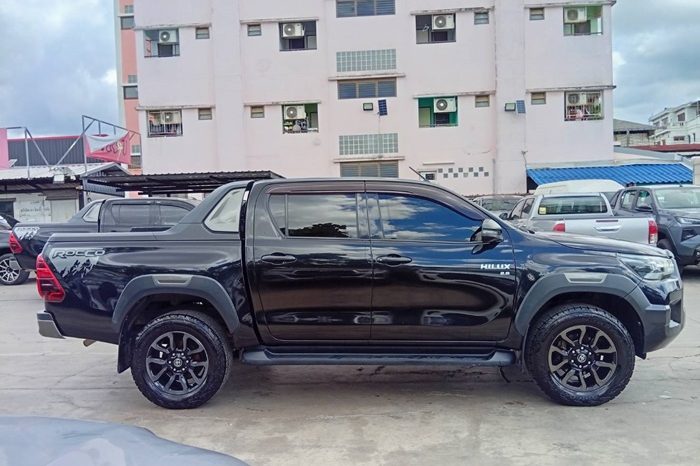 ROCCO 4WD 2020 2.8 HIGHT AT SMART CAB BLACK  2211 full