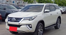 TOYOTA 2WD 2016 2.4V AT FORTUNER WHITE  3084