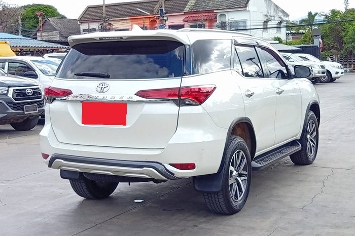 TOYOTA 2WD 2016 2.4V AT FORTUNER WHITE  3084 full