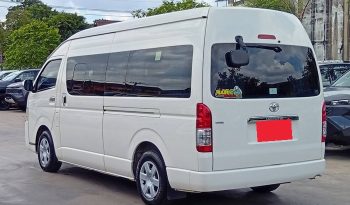 TOYOTA 2WD 2019 3.0 AT COMMUTER WHITE  944 full