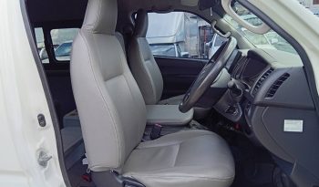 TOYOTA 2WD 2019 3.0 AT COMMUTER WHITE  944 full