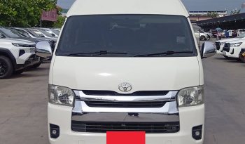 TOYOTA 2WD 2019 3.0 MT COMMUTER WHITE  8637 full